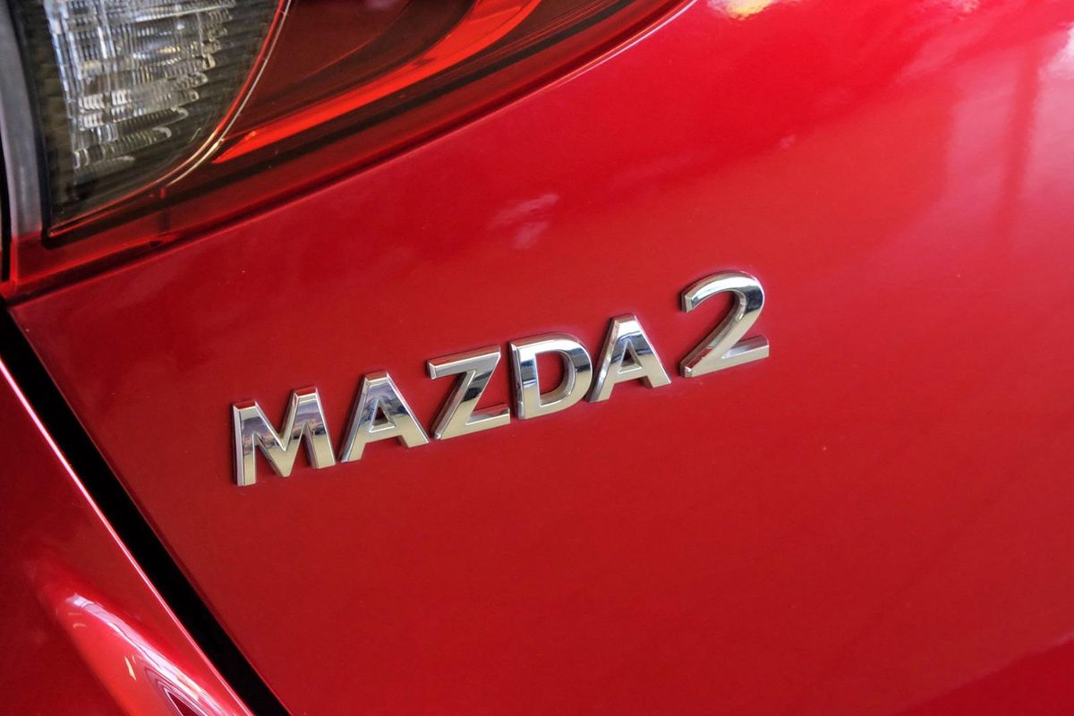 2022 Mazda 2 G15 Evolve DJ Series image 22