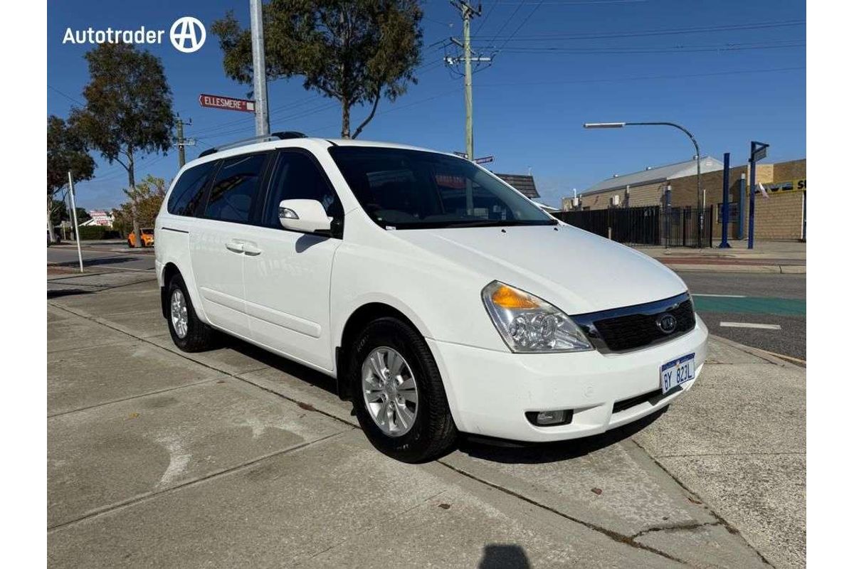 2012 Kia Grand Carnival Platinum VQ