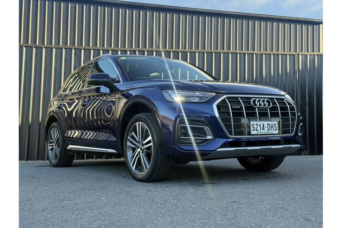2022 Audi Q5 40 TDI FY