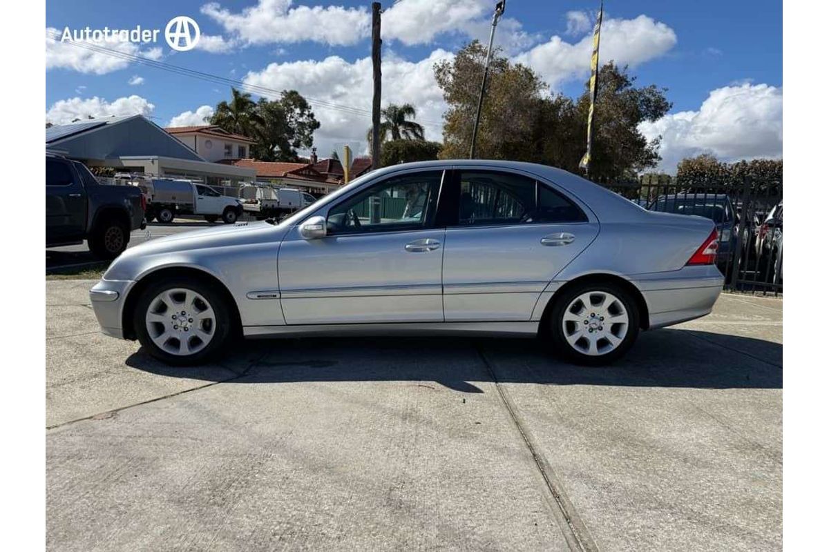 2004 Mercedes-Benz 200 KOMPRESSOR AVANTGARDE W203