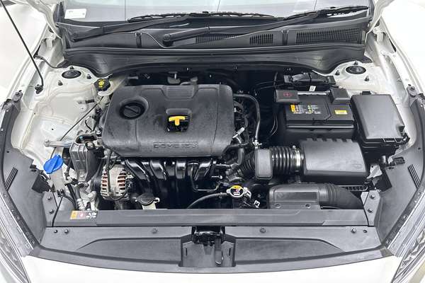 2024 Kia Cerato S BD thumb-9
