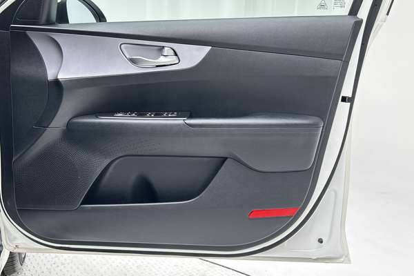 2024 Kia Cerato S BD thumb-17