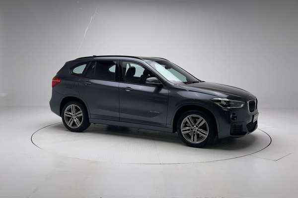 2016 BMW X1 xDrive20d F48 thumb-3