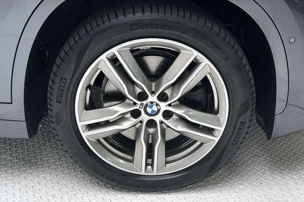 2016 BMW X1 xDrive20d F48 thumb-9