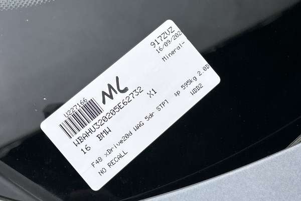 2016 BMW X1 xDrive20d F48 thumb-23