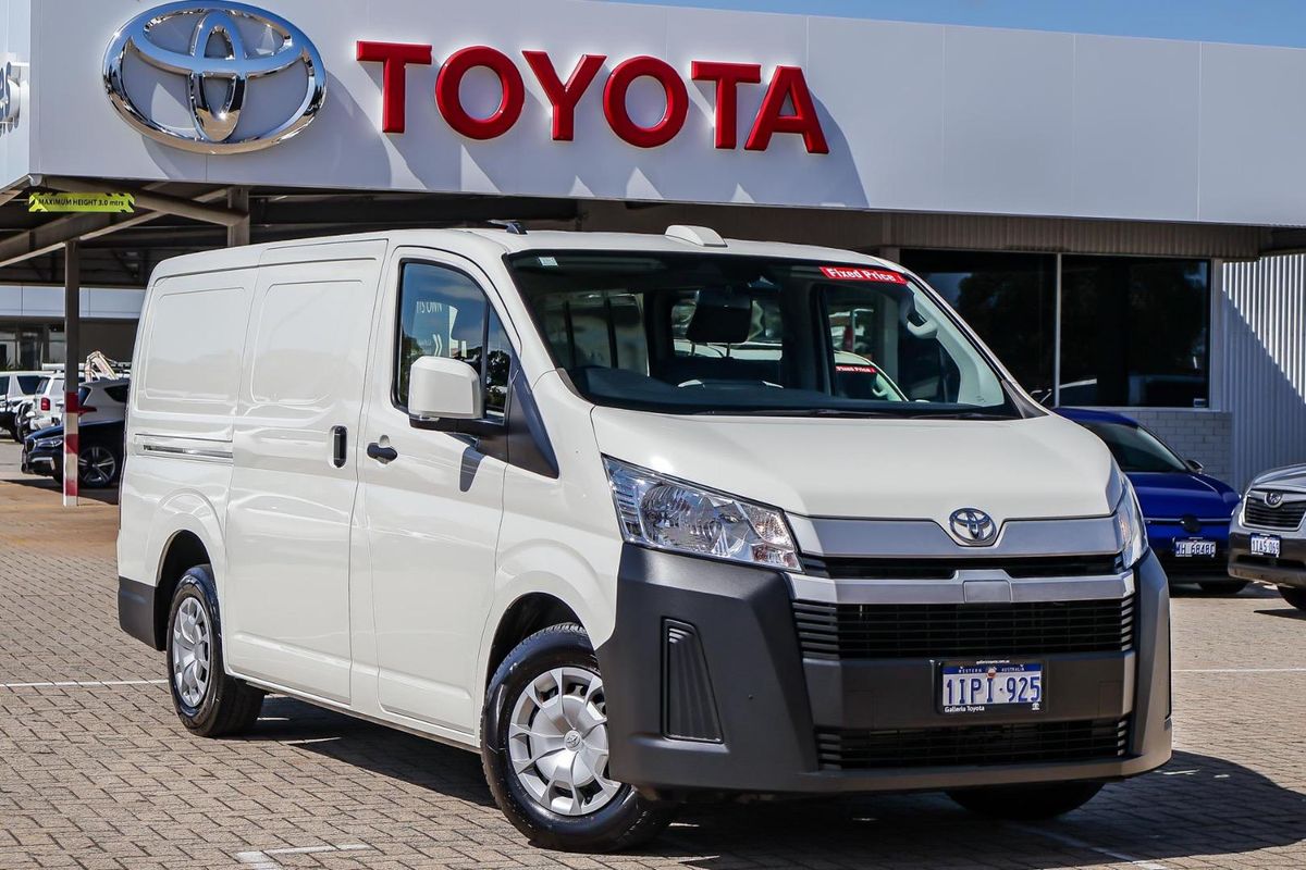 2025 Toyota Hiace GDH300R LWB