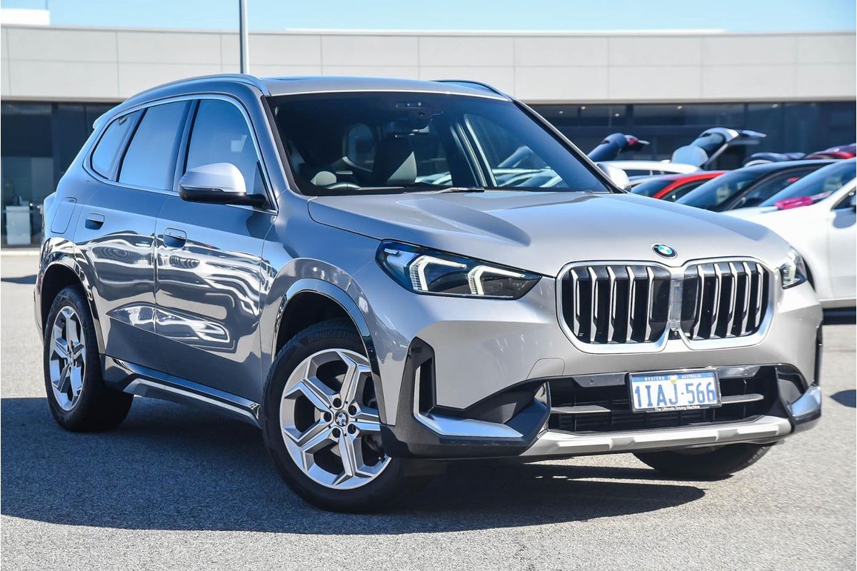 2023 BMW X1 sDrive18i U11