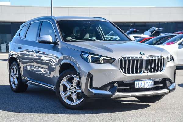 2023 BMW X1 sDrive18i U11