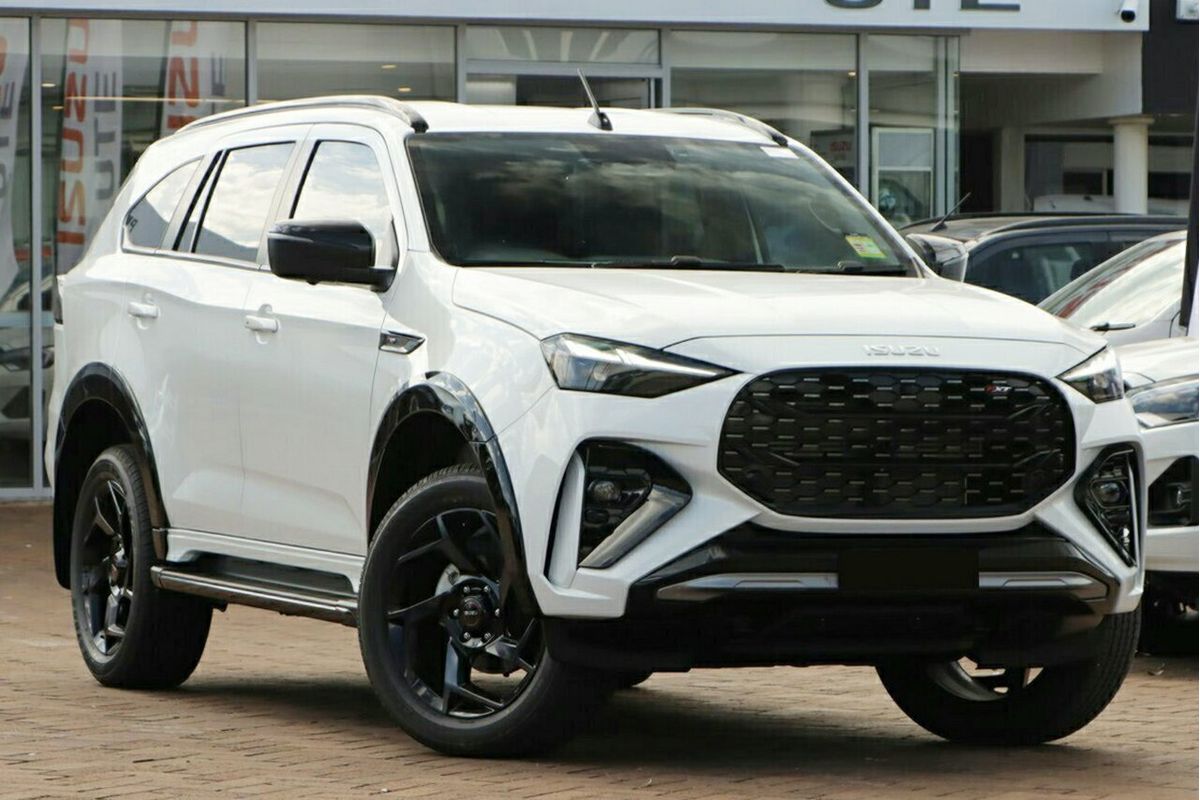 2026 Isuzu MU-X X-TERRAIN