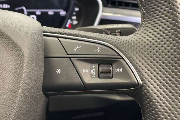 2024 Audi Q3 40 TFSI F3