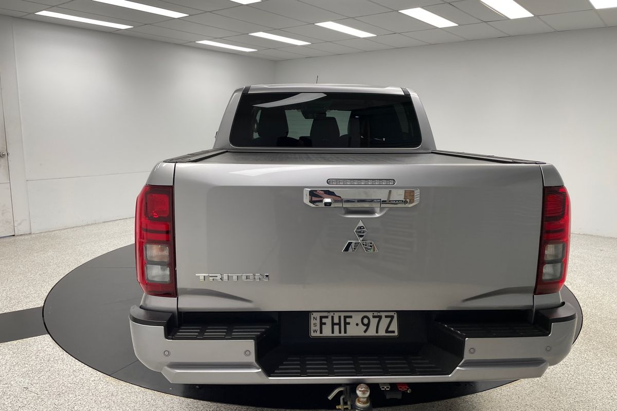 2024 Mitsubishi MV GLS