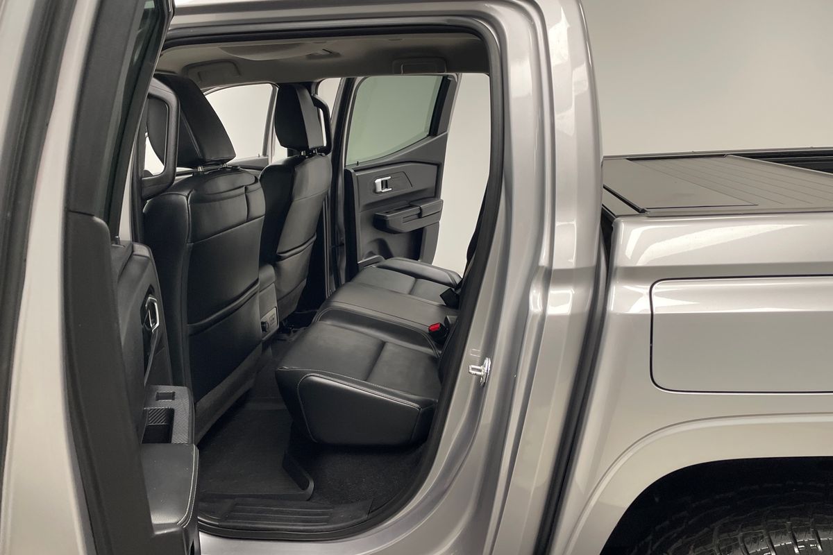 2024 Mitsubishi MV GLS