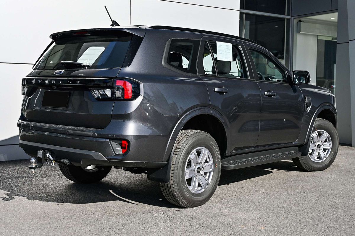 2026 Ford Everest Ambiente 2.0L