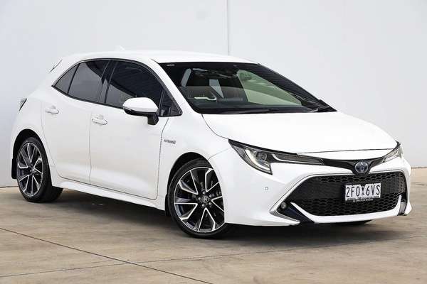 2019 Toyota Corolla ZR Hybrid ZWE211R