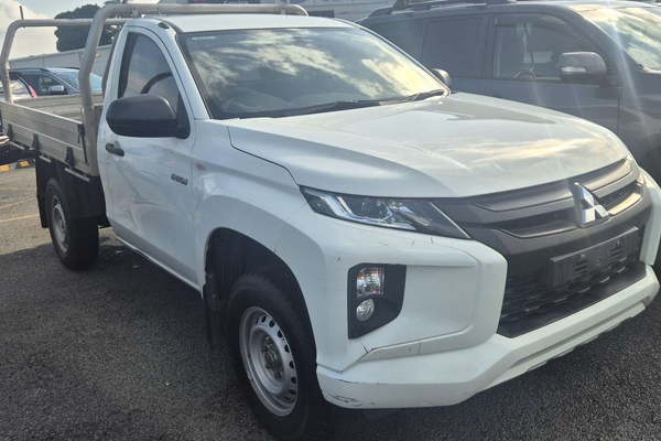 2020 Mitsubishi Triton GLX MR Rear Wheel Drive
