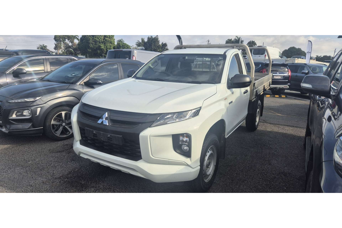 2020 Mitsubishi Triton GLX MR Rear Wheel Drive