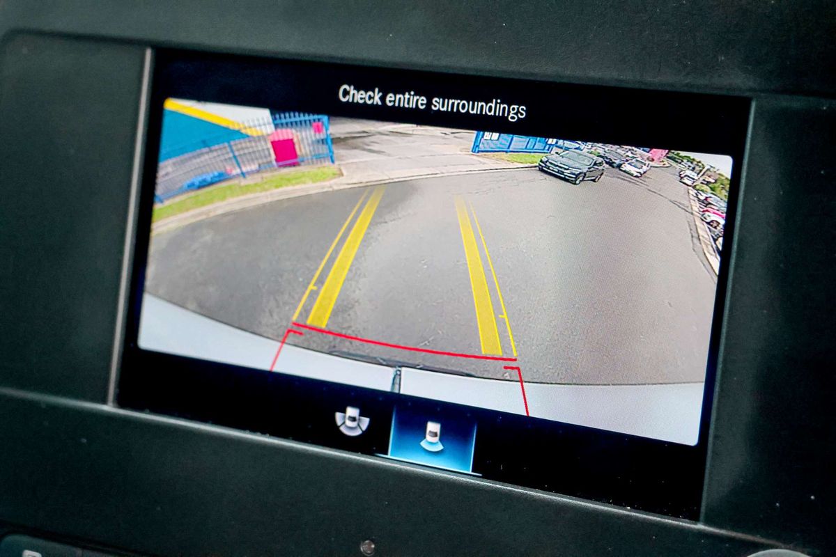 2022 Mercedes-Benz Sprinter 415CDI VS30 MWB Low Roof image 20