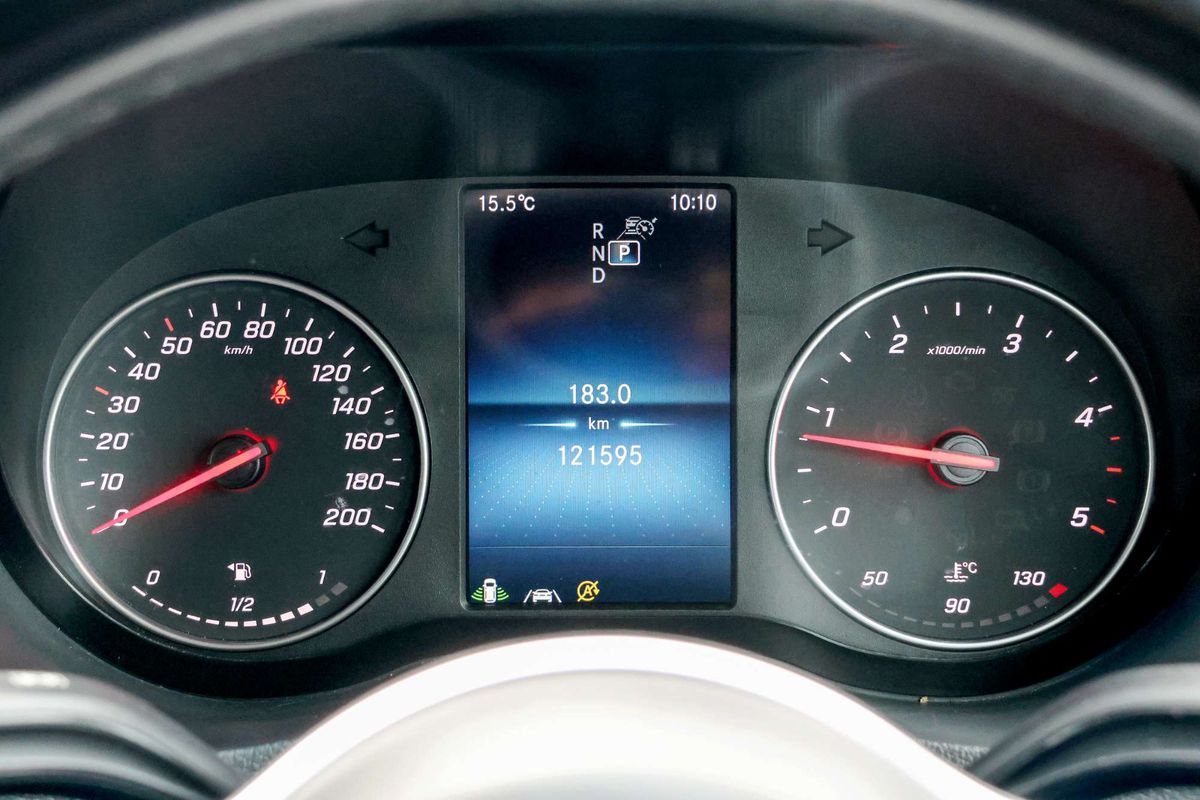 2022 Mercedes-Benz Sprinter 415CDI VS30 MWB Low Roof image 23