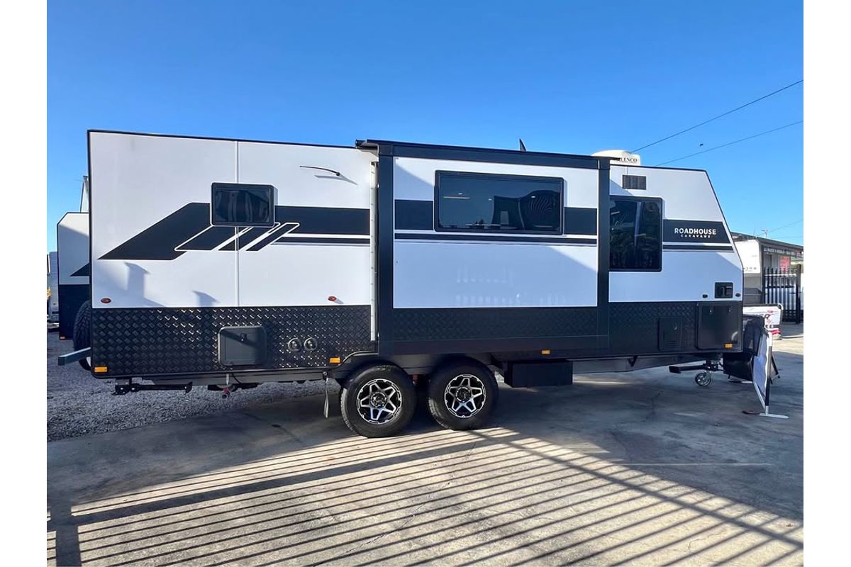 2026 ROADHOUSE CARAVANS Frontier 22ft slide out big bath Slide out
