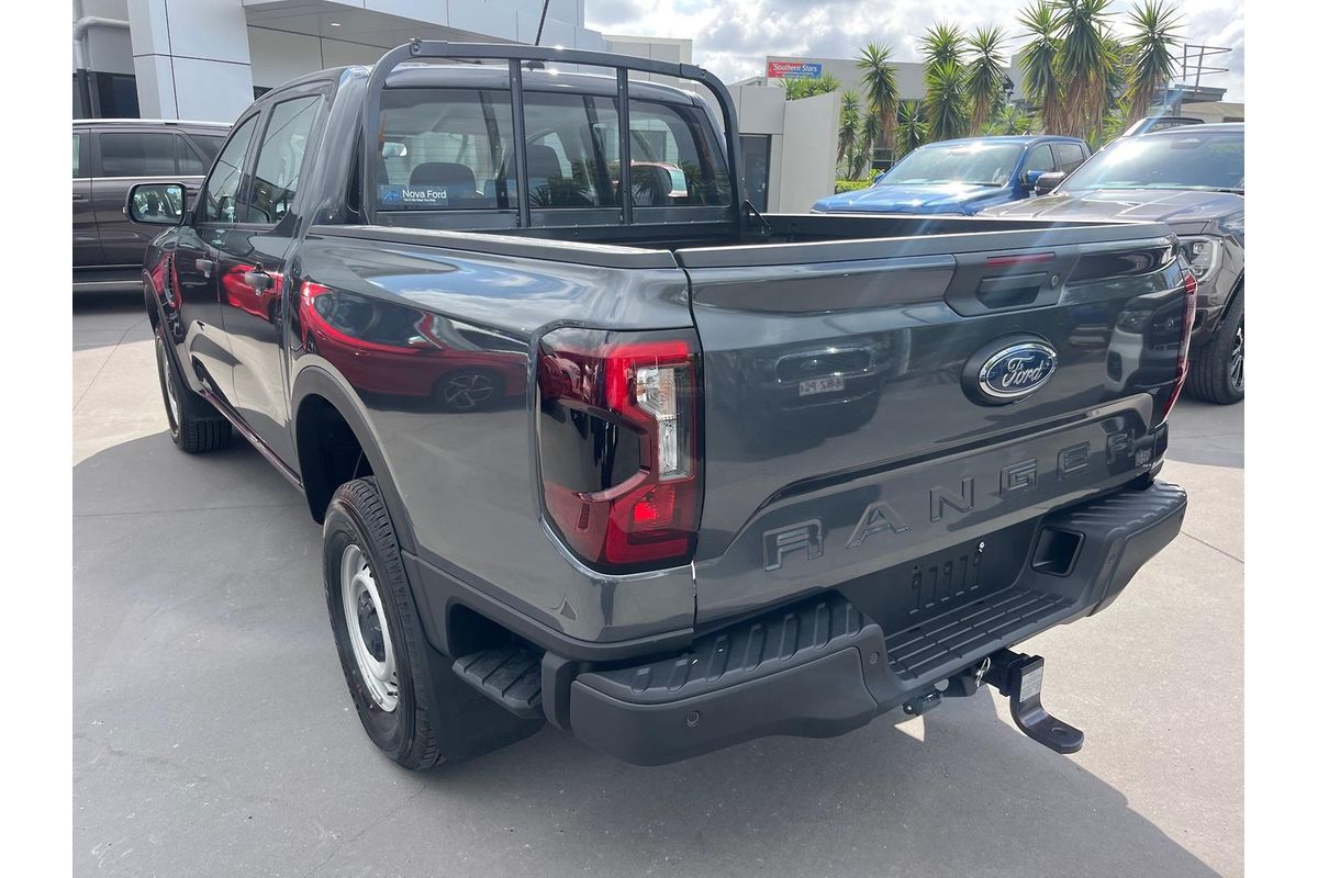 2025 Ford Ranger XL 4X4 2.0L