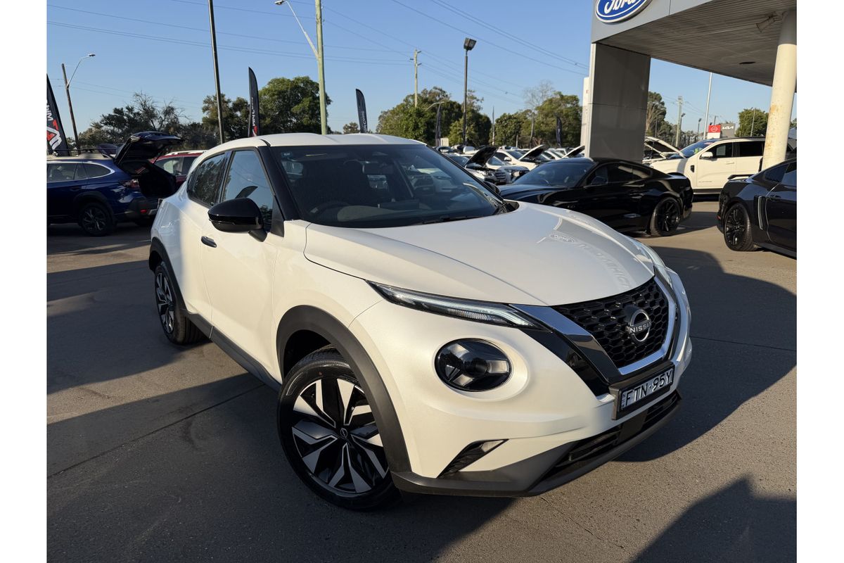 2025 Nissan JUKE ST F16