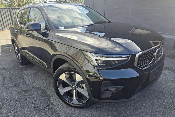 2026 Volvo XC40 Ultra B4 Bright