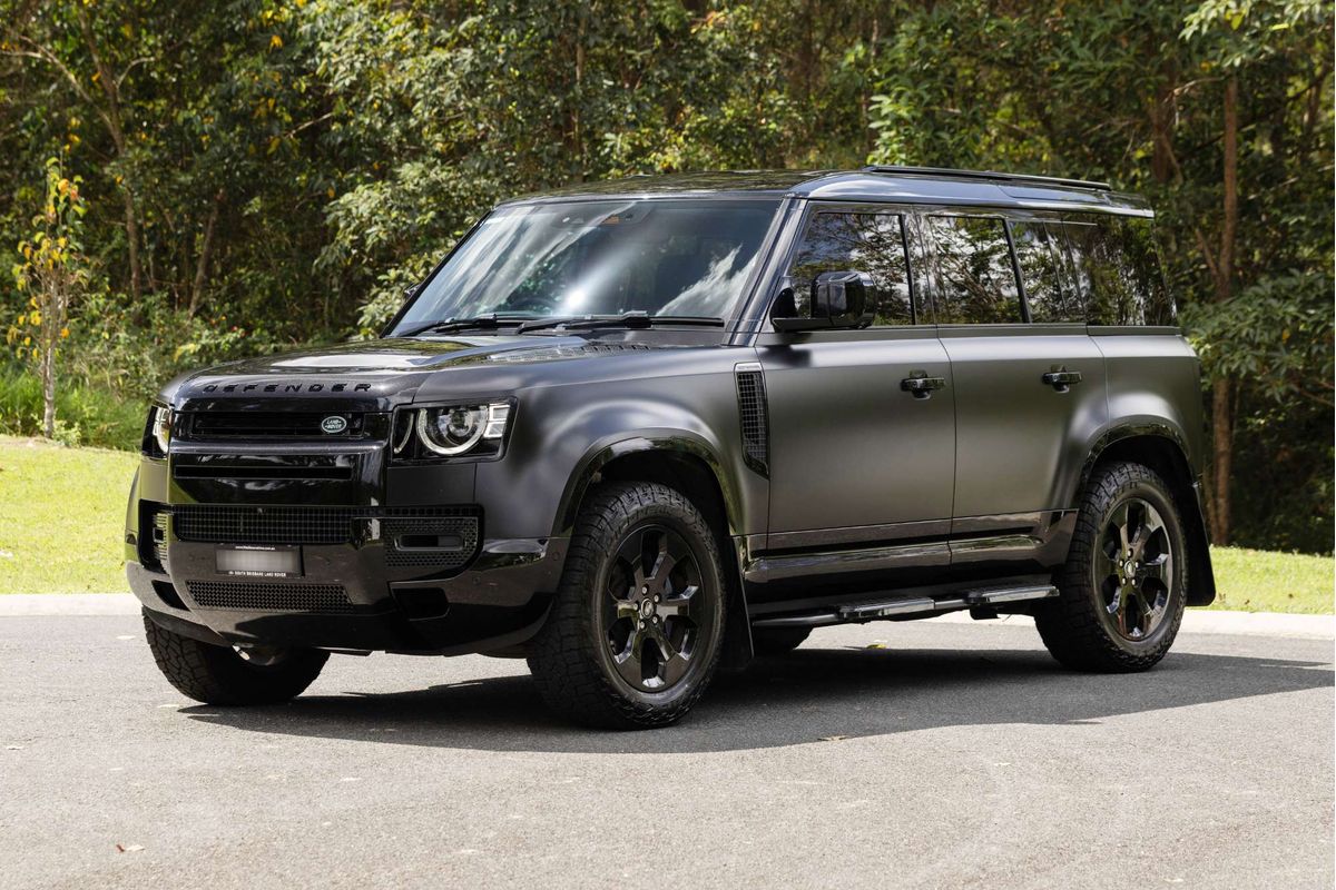2024 Land Rover Defender 110 D350 X-Dynamic SE L663