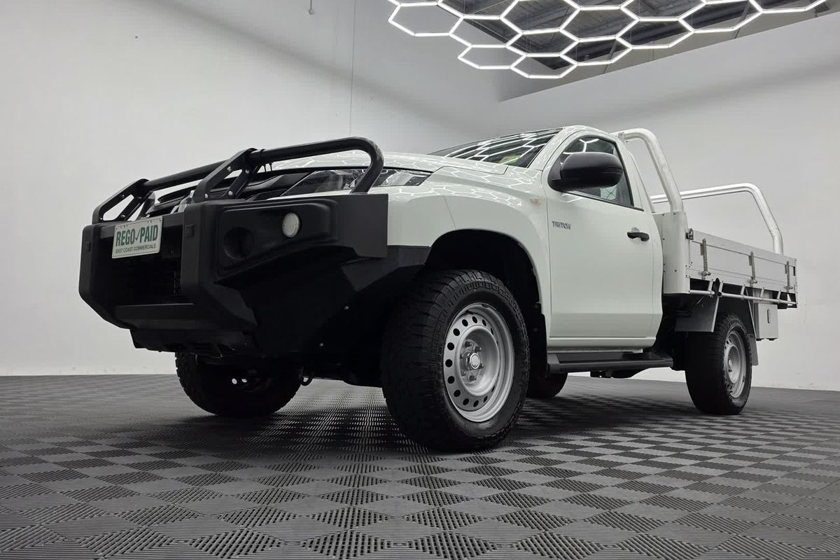 2023 Mitsubishi Triton GLX MR 4X4