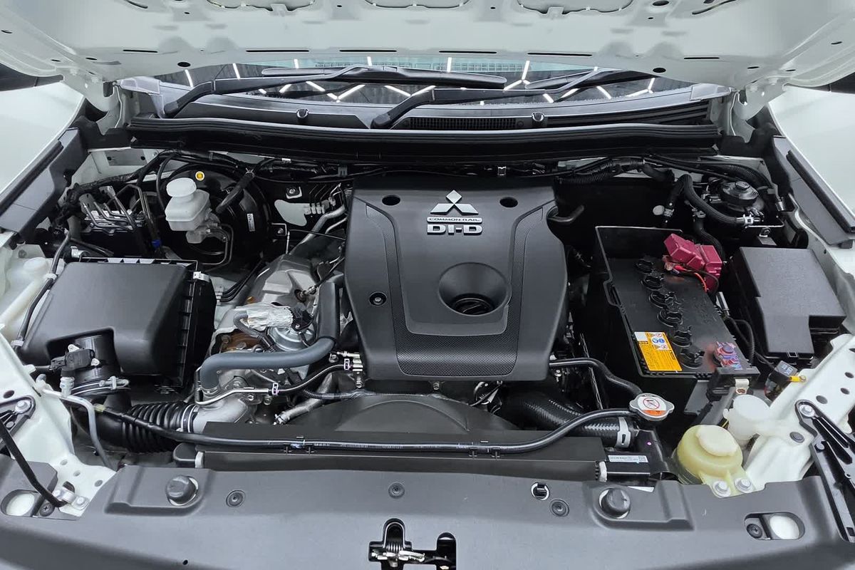 2023 Mitsubishi Triton GLX MR 4X4