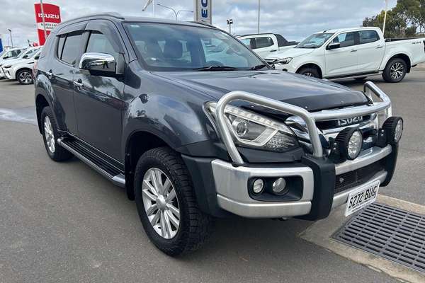 2017 Isuzu MU-X LS-T
