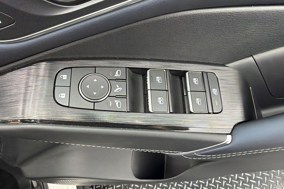 2024 Nissan QASHQAI Ti e-POWER J12