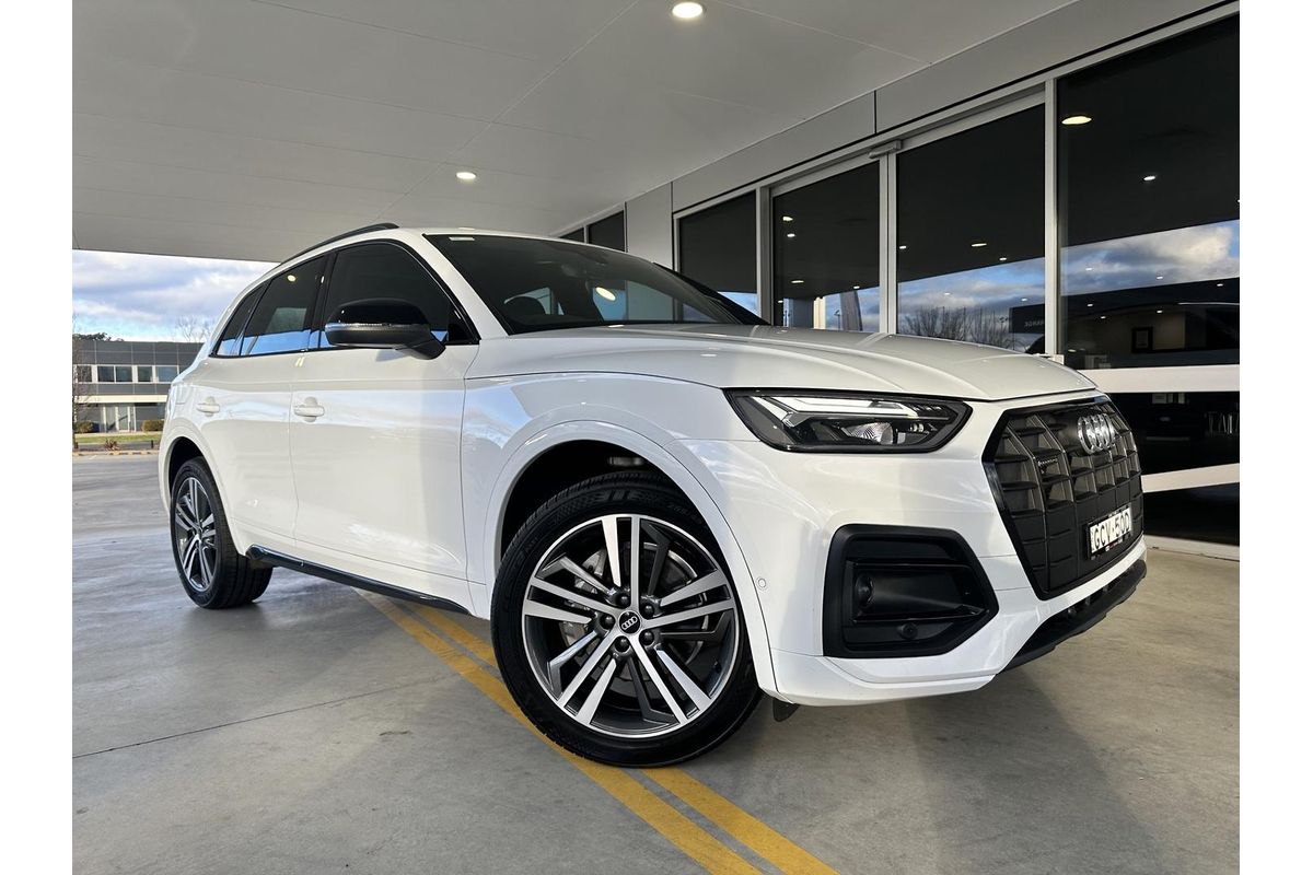 2021 Audi Q5 45 TFSI Sport FY