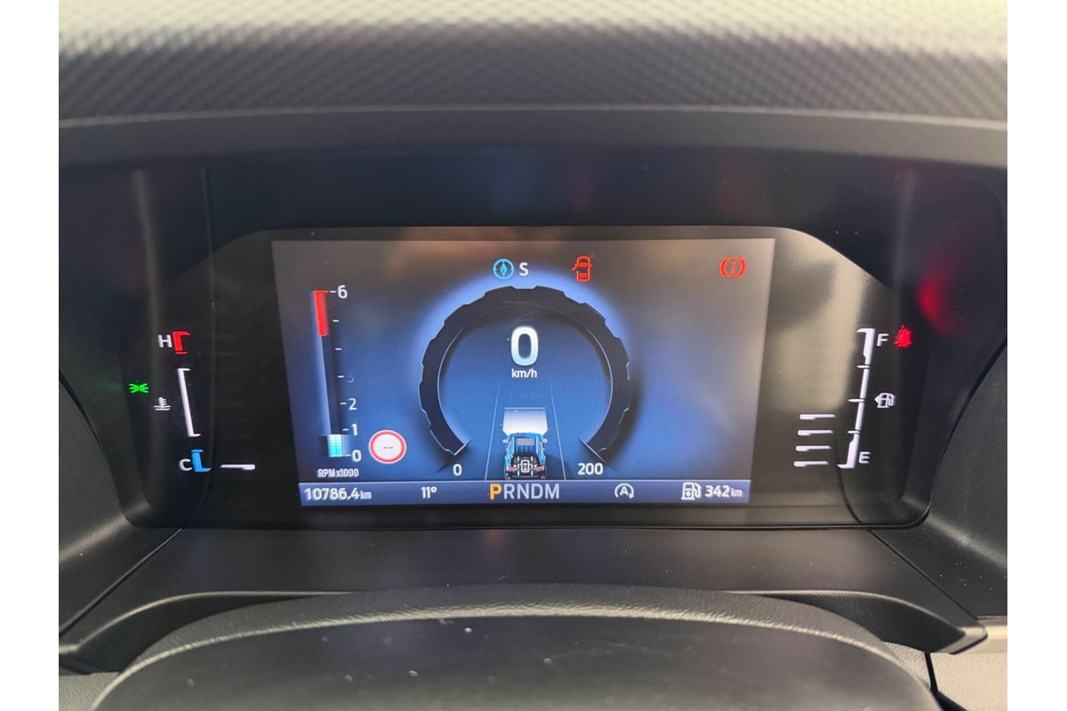 2025 Ford Everest Ambiente 2.0L