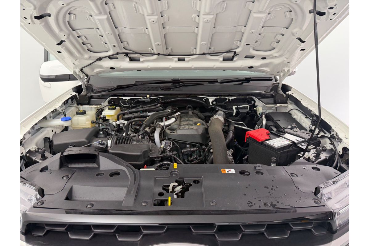 2025 Ford Everest Ambiente 2.0L