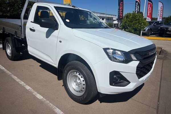 2026 Isuzu D-MAX SX High Ride Rear Wheel Drive