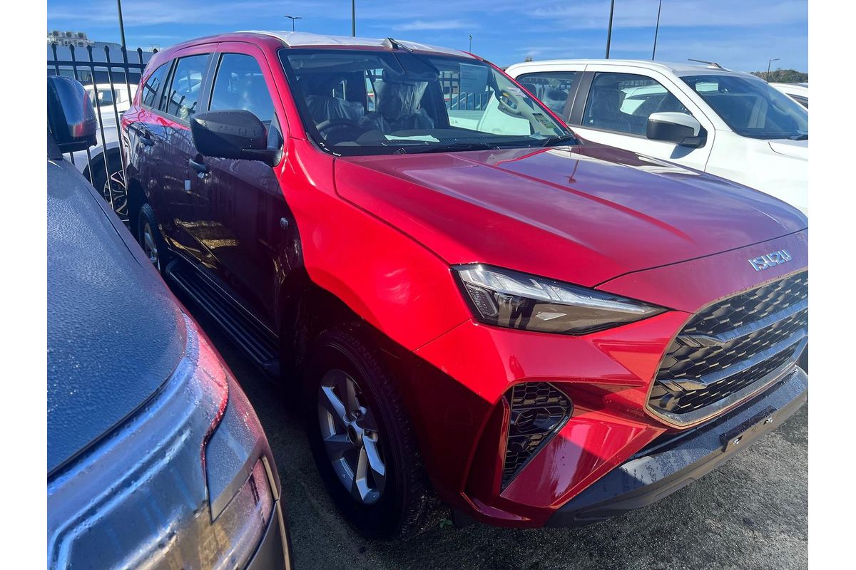2026 Isuzu MU-X LS-M