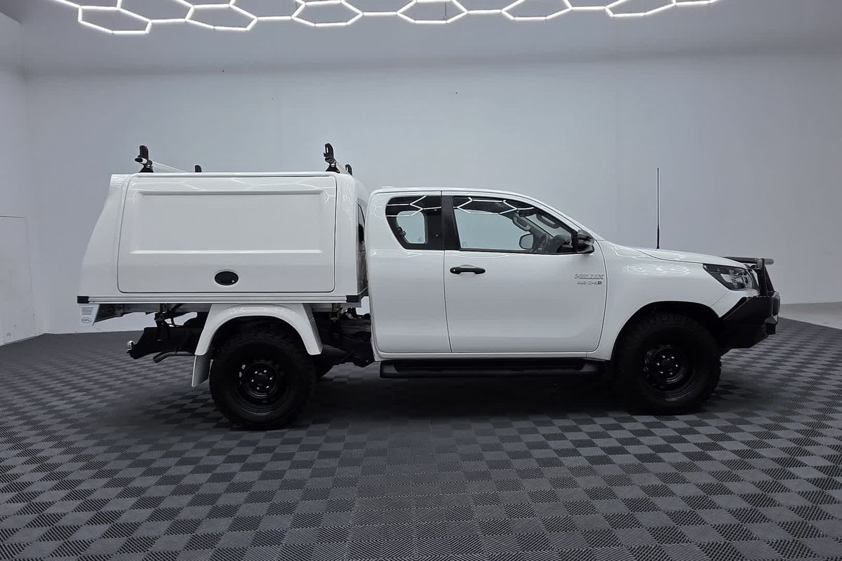 2022 Toyota Hilux SR GUN126R 4X4