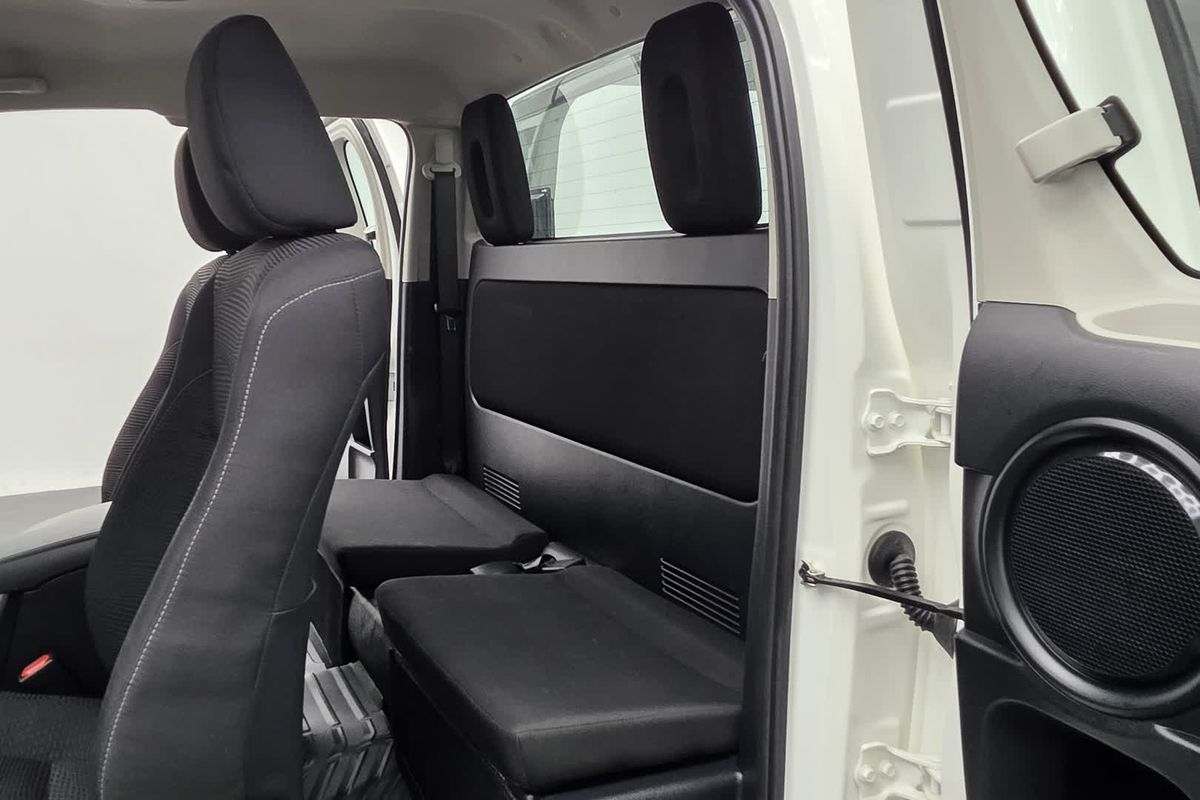 2022 Toyota Hilux SR GUN126R 4X4