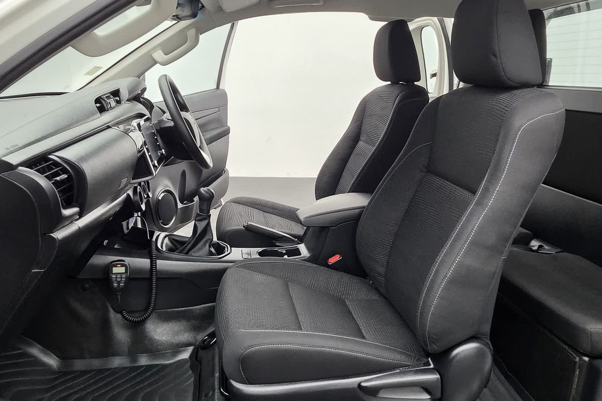 2022 Toyota Hilux SR GUN126R 4X4