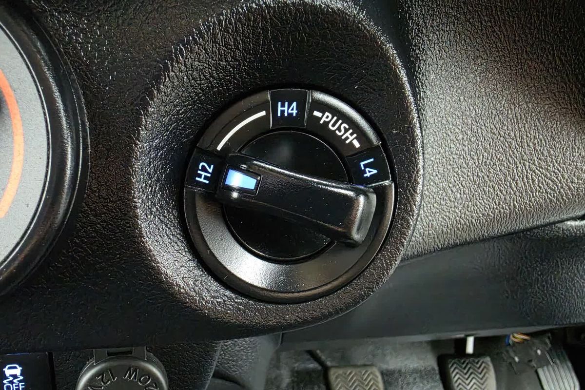 2022 Toyota Hilux SR GUN126R 4X4