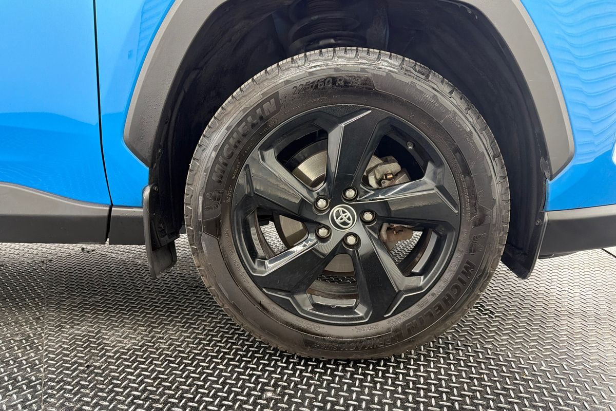 2021 Toyota RAV4 Cruiser AXAH52R