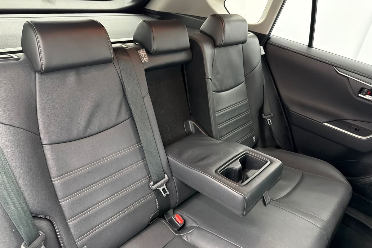 2021 Toyota RAV4 Cruiser AXAH52R