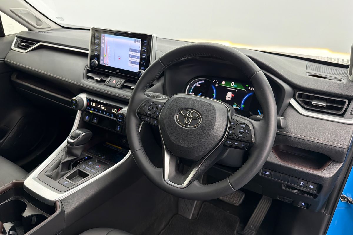 2021 Toyota RAV4 Cruiser AXAH52R