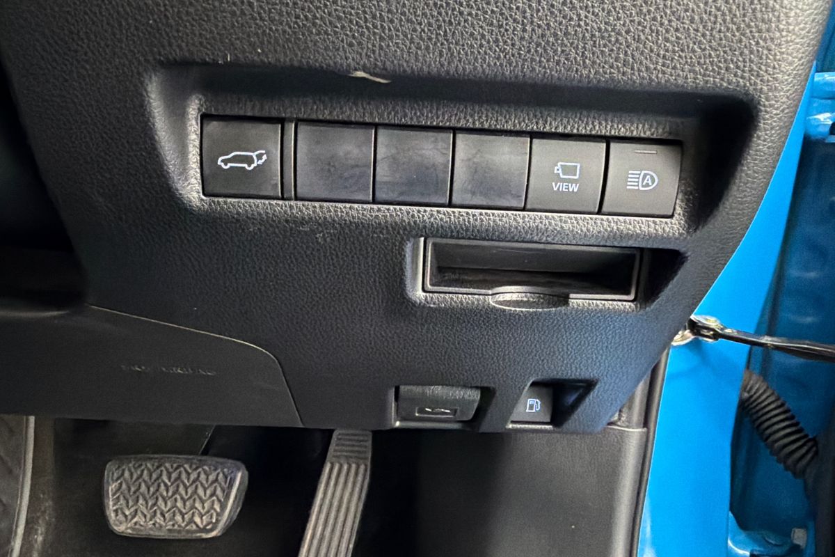 2021 Toyota RAV4 Cruiser AXAH52R
