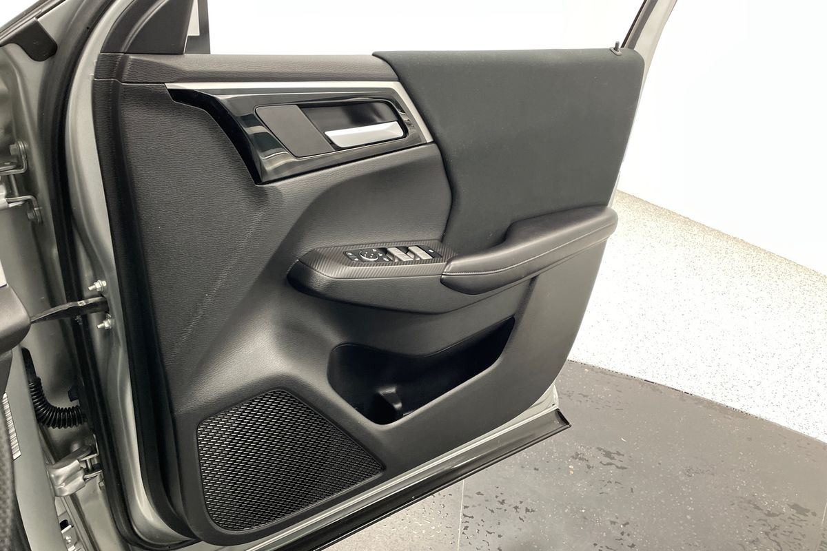 2022 Mitsubishi Outlander LS ZM