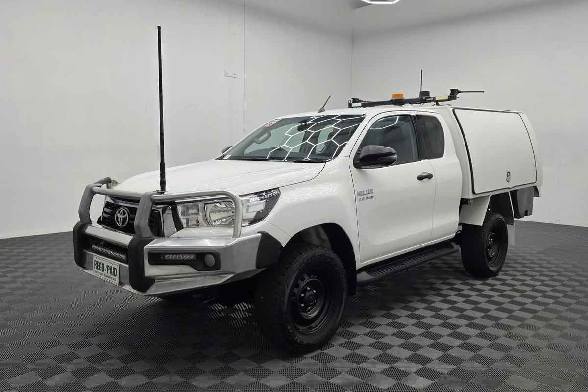 2019 Toyota Hilux SR GUN126R 4X4 image 10