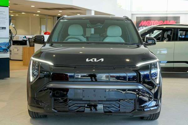 2026 Kia EV3 GT-Line Long Range SV thumb-2