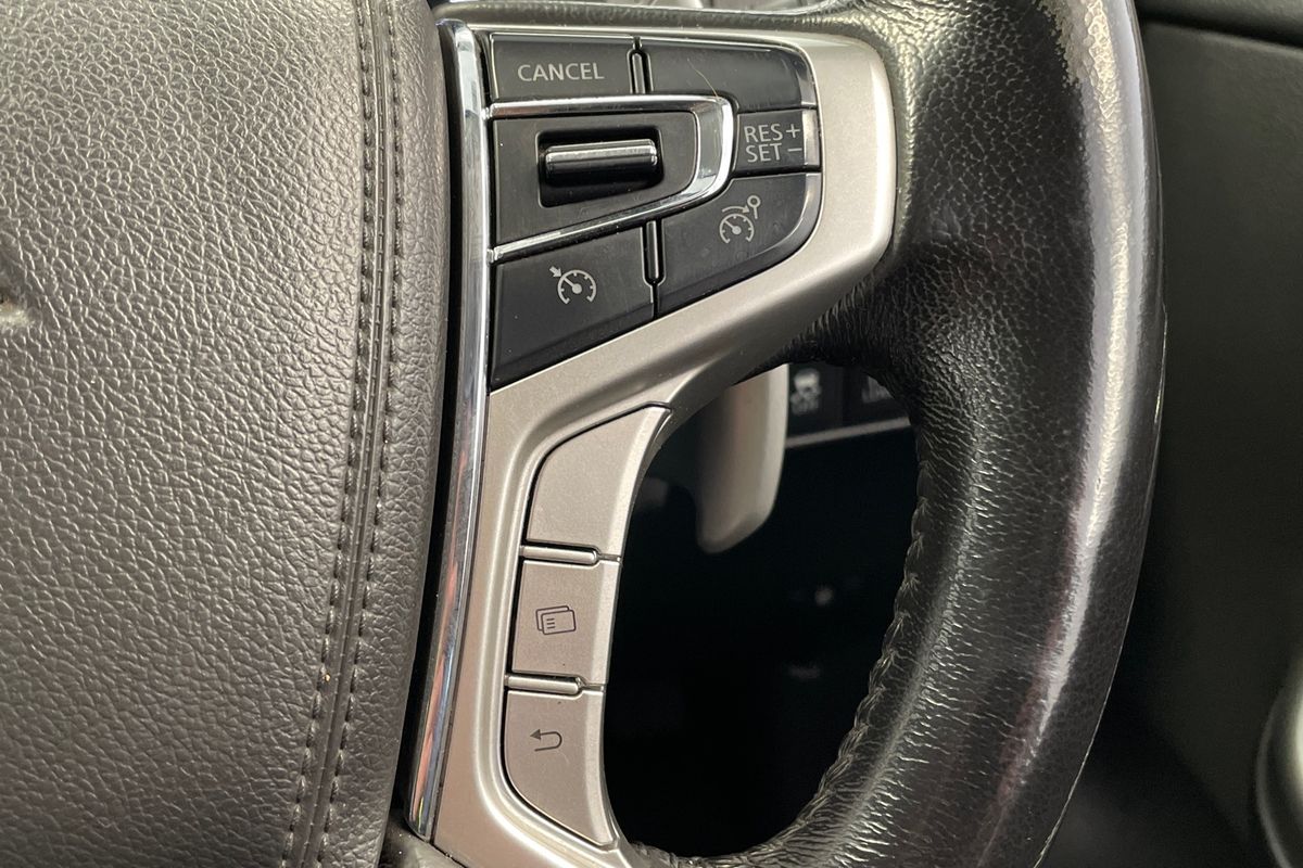 2020 Mitsubishi Triton GSR MR 4X4