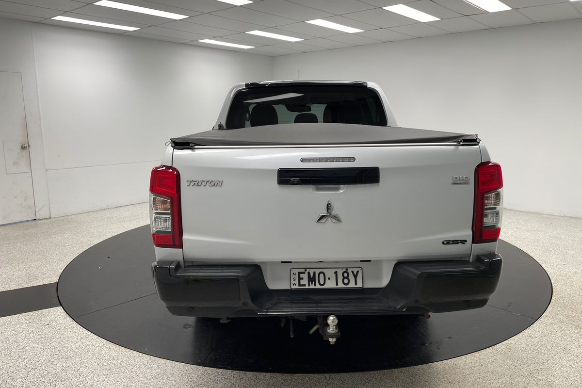 2020 Mitsubishi Triton GSR MR 4X4