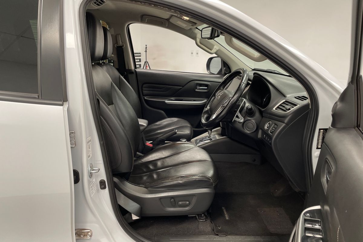 2020 Mitsubishi Triton GSR MR 4X4